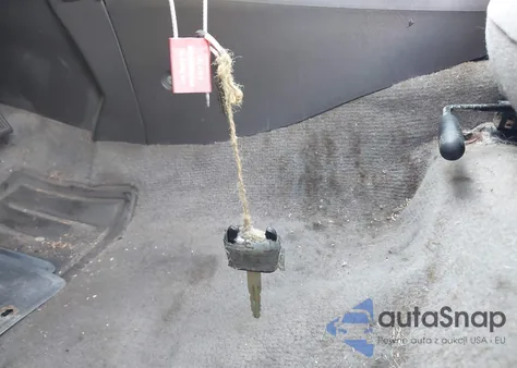 2003 Nissan Sentra Gxe z USA, uszkodzony, nr VIN 3N1CB51D43L815897